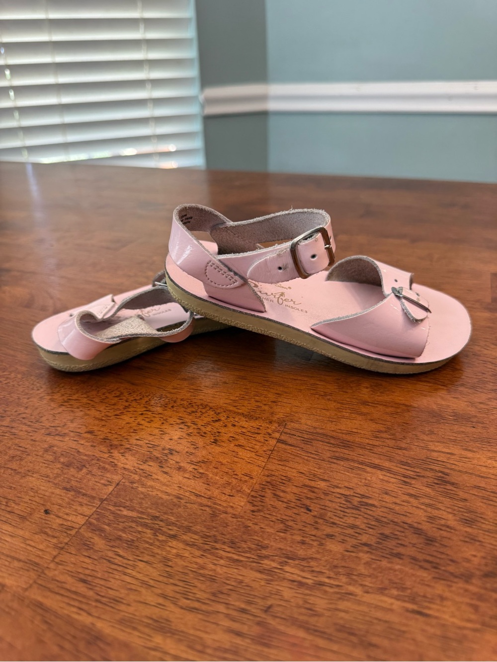 Salt Water Sandals Sun-San Surfer Shiny Pink Patent Leather Toddler Kid Shoe 11